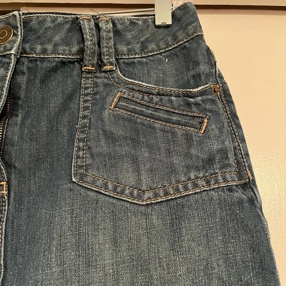 Ann Taylor Denim Skirt Size 6 - Picture 3 of 11
